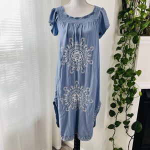 Mudpie Blue & White Medallion Embroidered Boho Sun Dress - Size Small